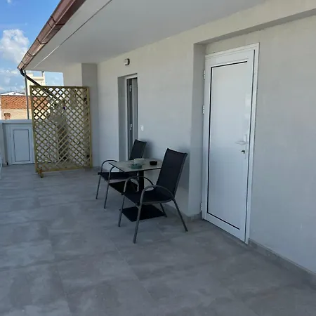 公寓 The Urban Nest Penthouse 塞萨洛尼基